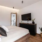 Villa Porta I - Private Pool Balatonalmádi